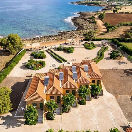 Apartament Esperides Marathópolis