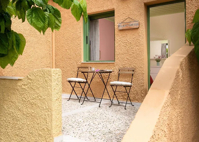 Apartament Esperides Marathópolis