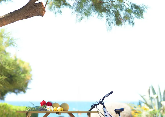 Apartament Esperides Marathópolis