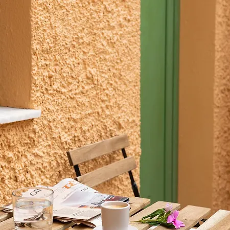 Apartment Esperides *