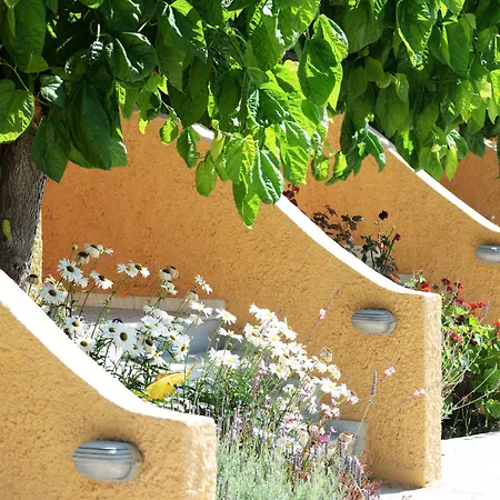 Daire Esperides Marathopoli