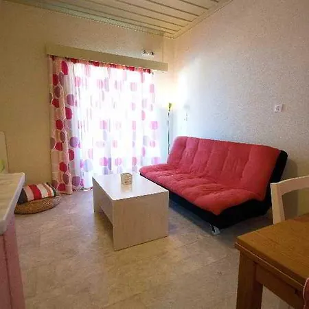 Esperides Apartment *