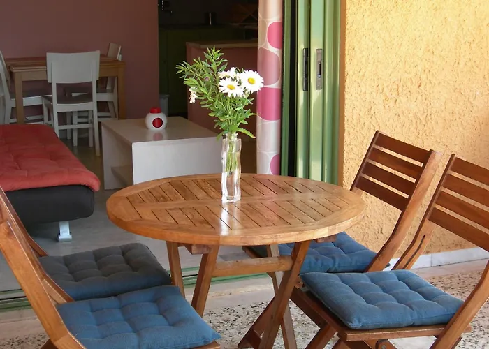 Esperides Marathopoli