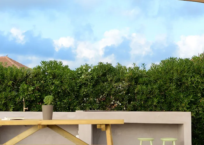 Esperides * Marathopoli